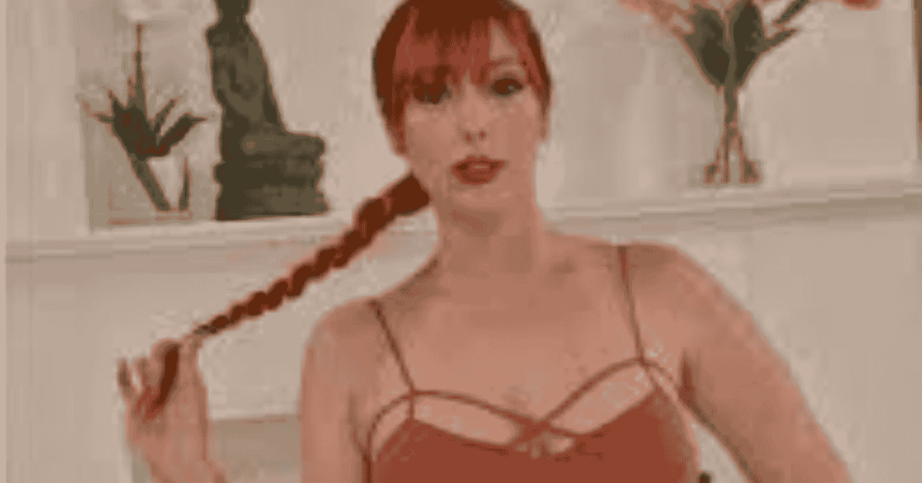 Lauren Phillips Height